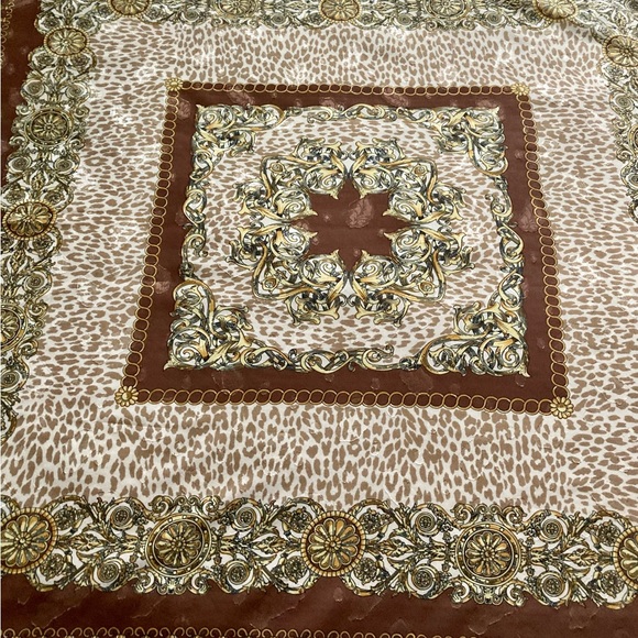 Square scarf, signed NURSAH, warm colours - Picture 5 of 9